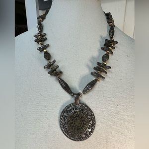 Industrial minimalist vibe matte goldtone silvertone necklace
